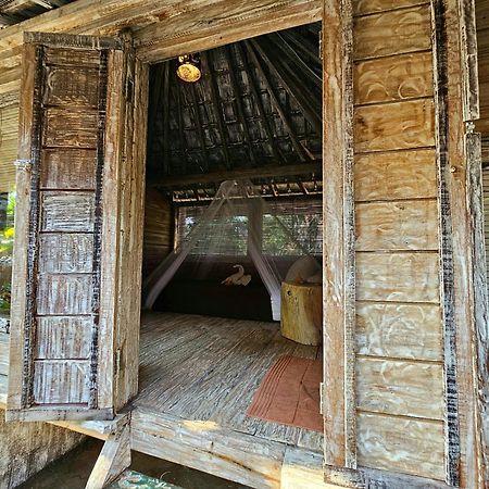 Funky Place Lovina Екстериор снимка