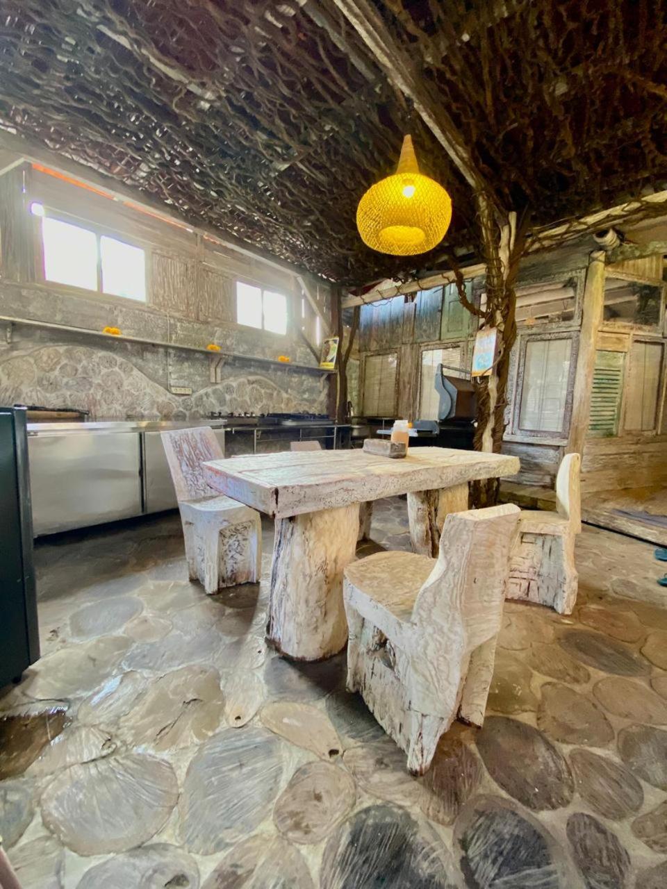 Funky Place Lovina Екстериор снимка