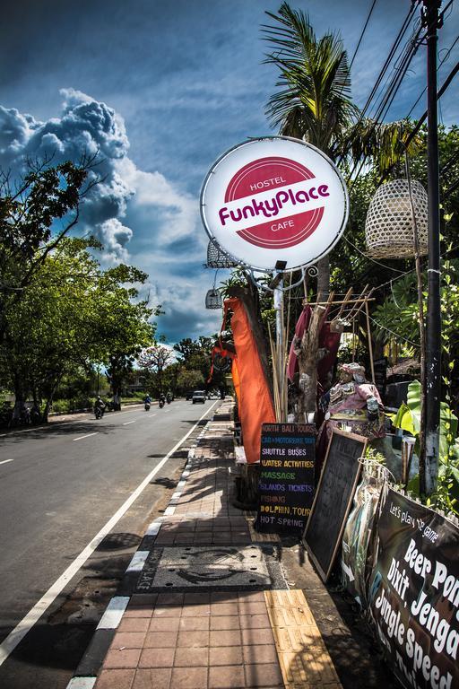 Funky Place Lovina Екстериор снимка
